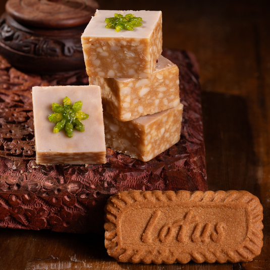 Lotus Biscoff Barfi Bites
